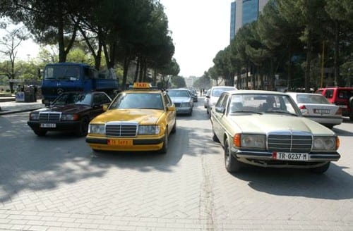 מרצדס W123 ו- W124 באלבניה